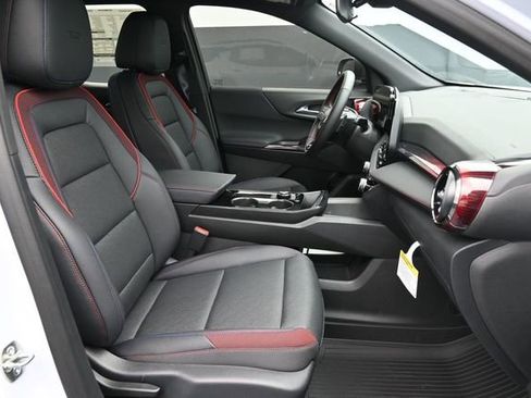 New 2026 Chevrolet Equinox RS FWD image 35