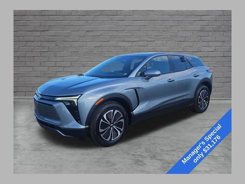 Used 2026 Chevrolet Blazer EV LT FWD image 1