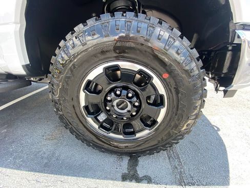 New 2026 Ford F250 XLT w/ Tremor Off-Road Package AWD/4WD image 28