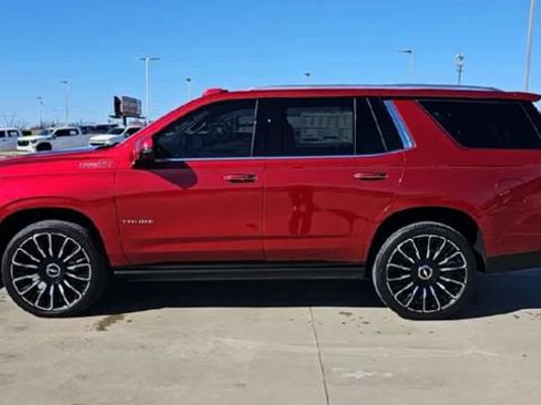 New 2026 Chevrolet Tahoe High Country AWD/4WD image 5