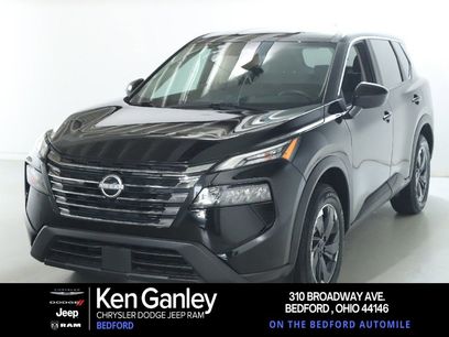 Used 2025 Nissan Rogue SV