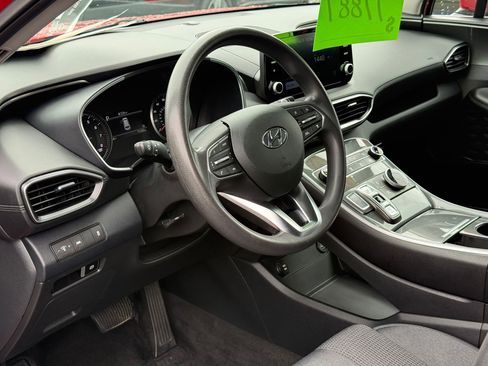 Used 2021 Hyundai Santa Fe SE image 10