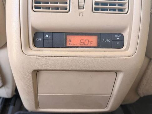 Used 2017 Nissan Pathfinder S FWD image 18