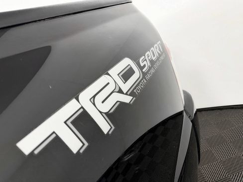Used 2015 Toyota Tacoma 4x4 Double Cab w/ TRD Sport Package image 23