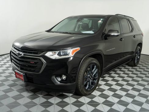 Used 2020 Chevrolet Traverse RS AWD/4WD image 3