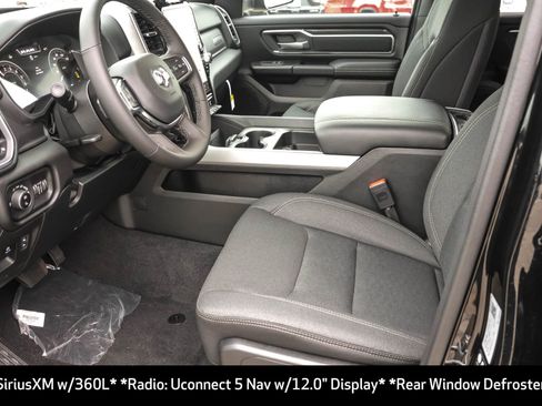 New 2026 RAM 1500 4x4 Crew Cab image 5