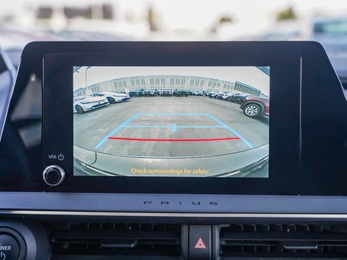 Used 2023 Toyota Prius XLE image 25