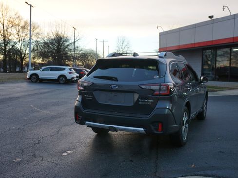 Used 2022 Subaru Outback Touring XT image 4