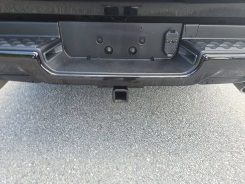 Used 2023 RAM 1500 Big Horn AWD/4WD image 32