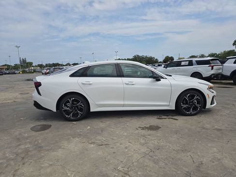 New 2026 Kia K5 GT-Line FWD image 9