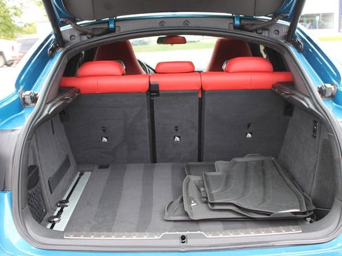 Used 2018 BMW X6 M image 90