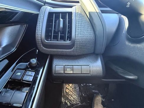 Used 2023 Toyota bZ4X XLE w/ Weather Package image 16