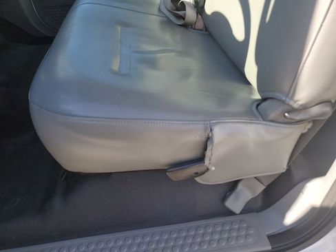 Used 2006 Ford F250 XL image 24