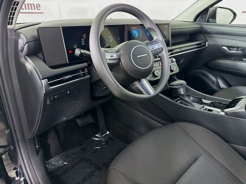 Certified 2025 Hyundai Tucson SE AWD/4WD image 18