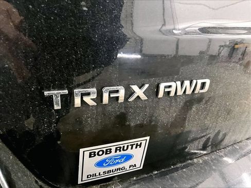 Used 2021 Chevrolet Trax LT AWD/4WD image 13