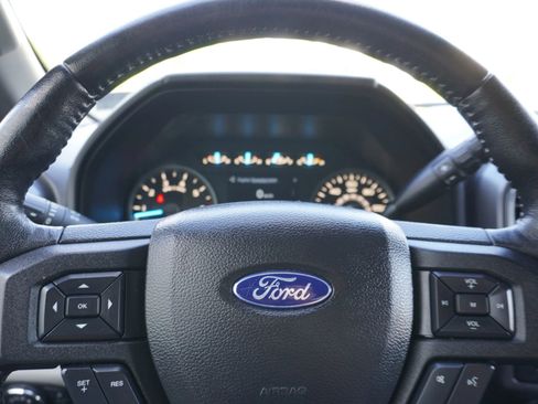 Used 2018 Ford F150 XLT w/ Equipment Group 302A Luxury AWD/4WD image 19