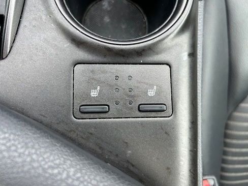 Used 2023 Toyota Camry SE w/ Cold Weather Package AWD/4WD image 19