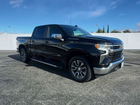 Certified 2025 Chevrolet Silverado 1500 LT w/ Leather Package RWD image 2
