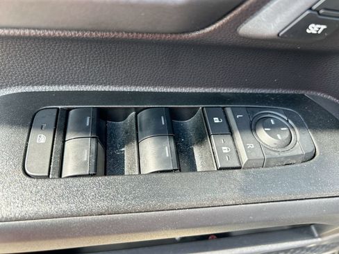 Certified 2025 Toyota 4Runner TRD Off-Road Premium AWD/4WD image 14