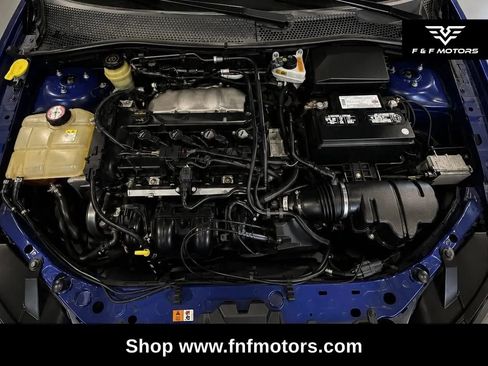 Used 2005 Ford Focus SE FWD image 8