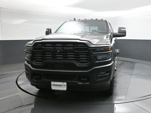 New 2026 RAM 2500 Tradesman image 30