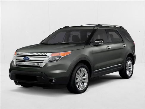 Used 2014 Ford Explorer XLT w/ Equipment Group 202A FWD image 1