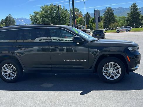 Used 2023 Jeep Grand Cherokee L Laredo AWD/4WD image 4
