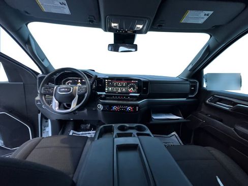 Used 2023 GMC Sierra 1500 Elevation image 12