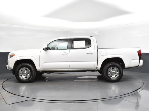 Used 2022 Toyota Tacoma SR w/ SR Convenience Package RWD image 4