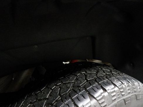 Used 2024 GMC Sierra 2500 Denali w/ Max Trailering Package image 35