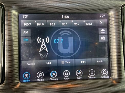 Used 2017 Dodge Challenger SXT Plus image 17