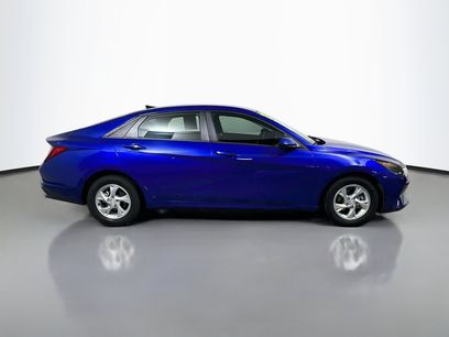 Used 2023 Hyundai Elantra SE