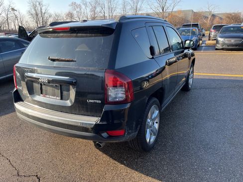 Used 2014 Jeep Compass Limited image 11