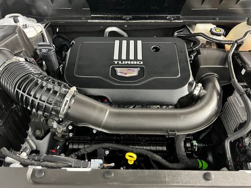 Used 2024 Cadillac XT6 Luxury w/ LPO, Floor Liner Package image 37