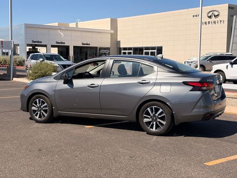 Certified 2025 Nissan Versa SV w/ Trunk Package FWD image 4