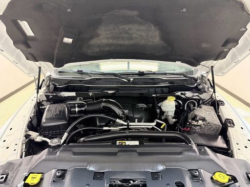 Used 2018 RAM 1500 Laramie Longhorn w/ Convenience Group image 17