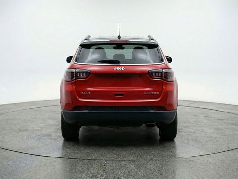 Used 2025 Jeep Compass Limited AWD/4WD image 6