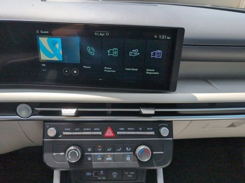 New 2026 Hyundai Tucson SE image 14