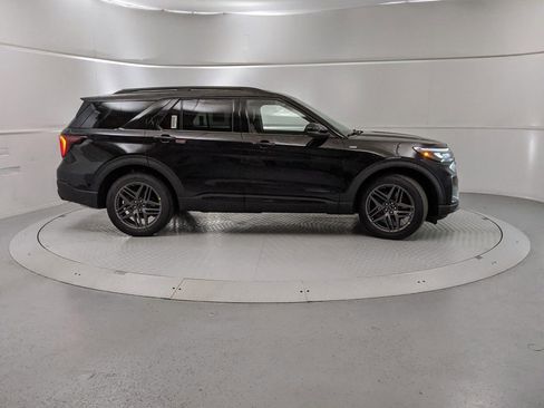 New 2025 Ford Explorer ST-Line w/ Premium Package image 2