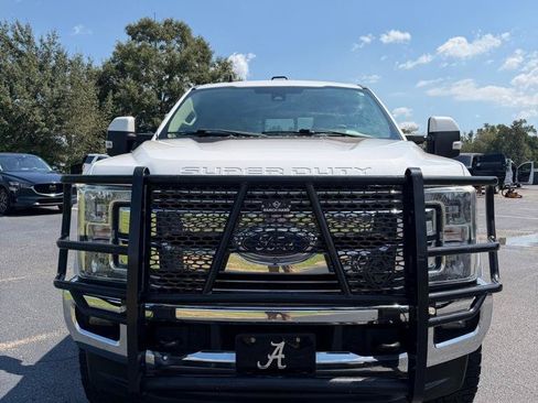 Used 2019 Ford F250 Lariat w/ Lariat Ultimate Package AWD/4WD image 8