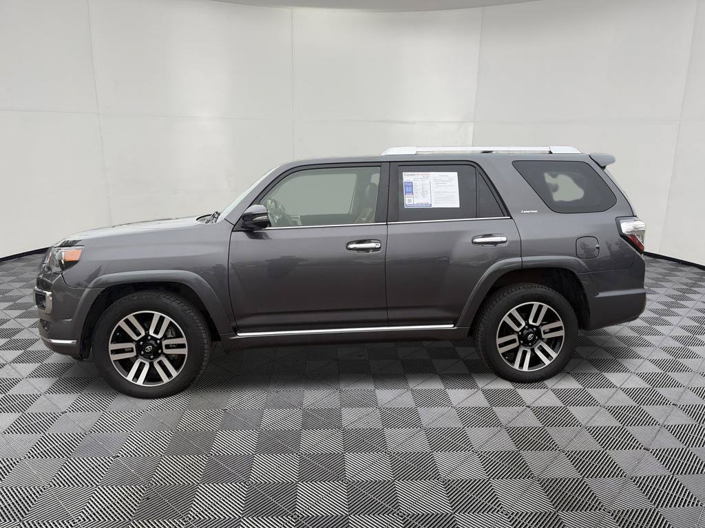 Used 2018 Toyota 4Runner Limited AWD/4WD image 5