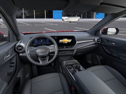 New 2026 Chevrolet Equinox LT AWD/4WD image 15