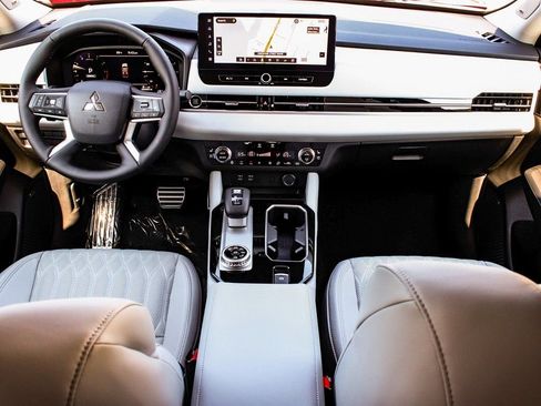 New 2025 Mitsubishi Outlander SEL AWD/4WD image 38