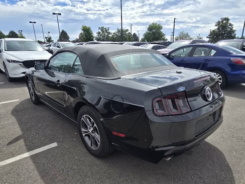 Used 2014 Ford Mustang Premium RWD image 3