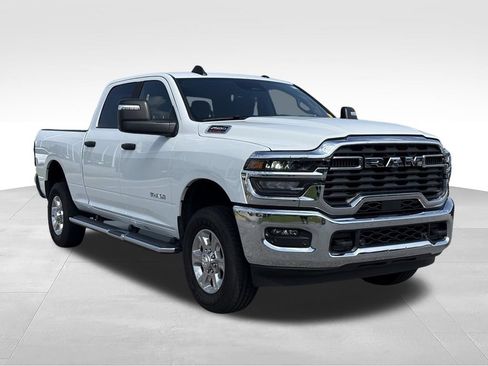 Used 2026 RAM 2500 Big Horn AWD/4WD image 28