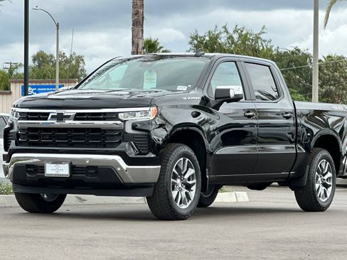 New 2026 Chevrolet Silverado 1500 LT w/ Safety Package AWD/4WD image 8