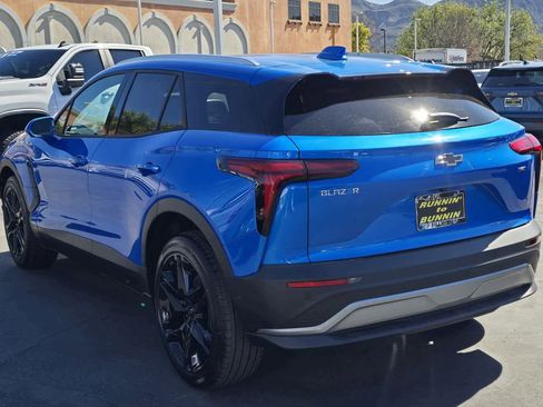 Used 2025 Chevrolet Blazer EV LT w/ Super Cruise Package image 7