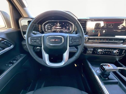Used 2024 GMC Sierra 1500 Elevation w/ X31 Off-Road Package image 5