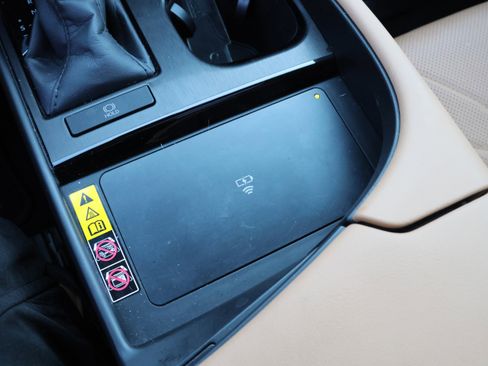 Used 2024 Lexus ES 350 Ultra Luxury image 31