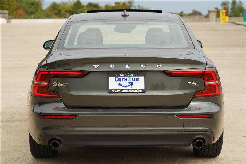 Used 2020 Volvo S60 T6 Momentum AWD/4WD image 6